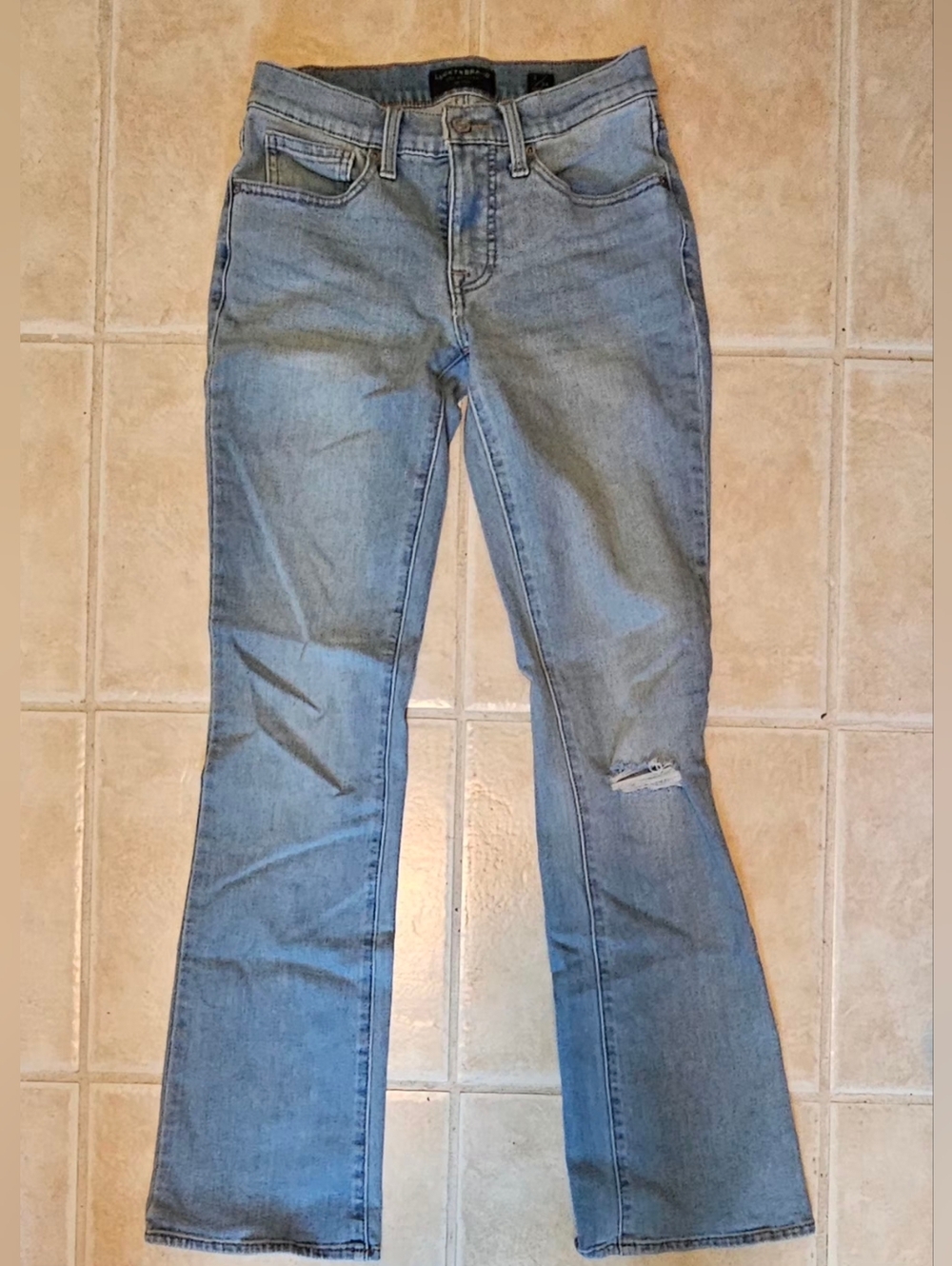 EUC Lucky Brand Light Mid Rise Boot Women's Jeans 2/26